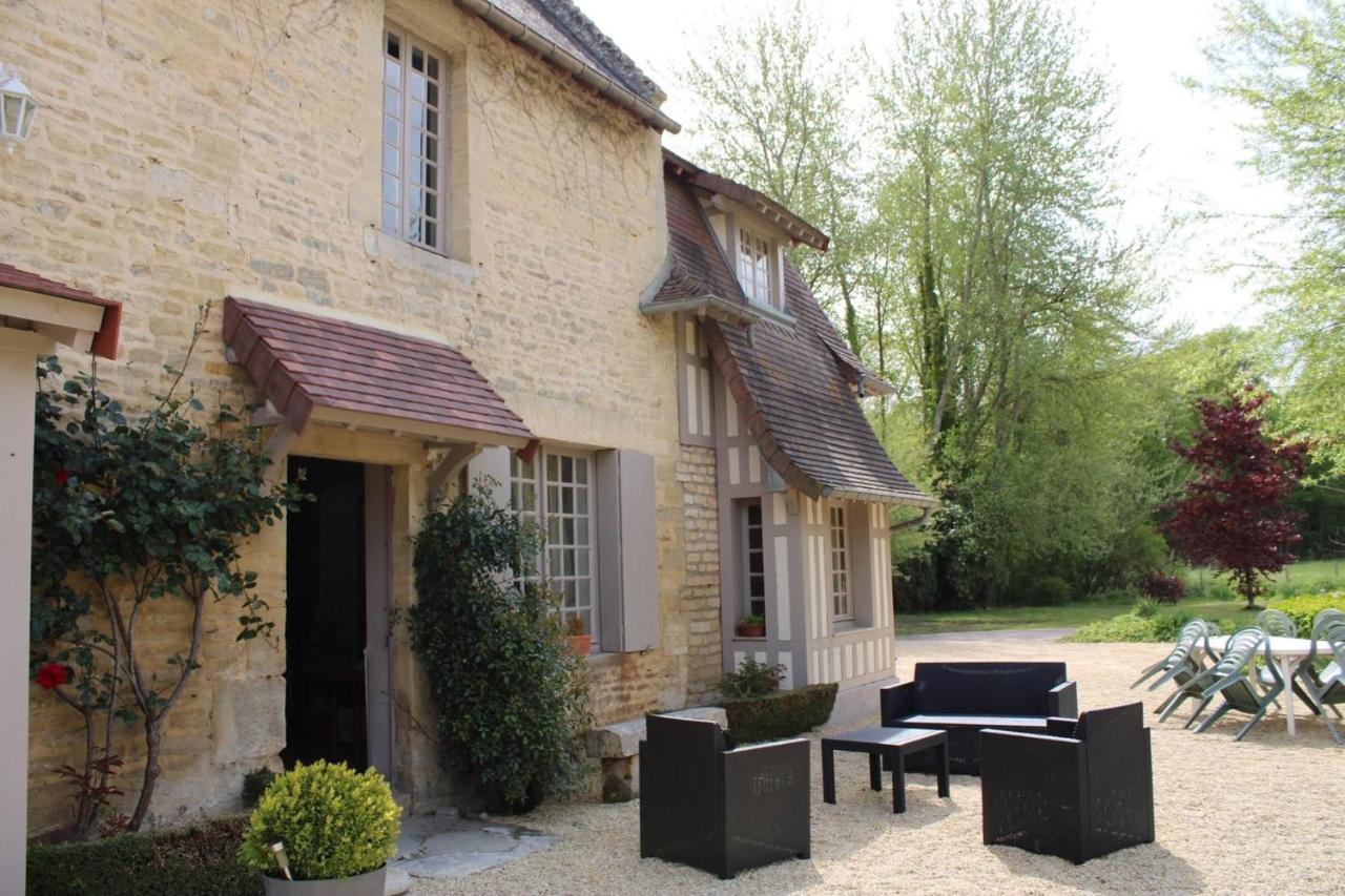 Vila Le Vieux Moulin Thaon Exteriér fotografie