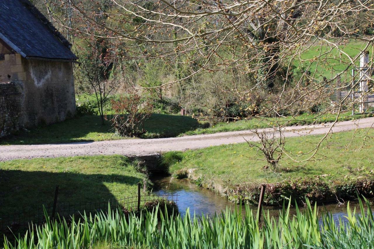 Vila Le Vieux Moulin Thaon Exteriér fotografie